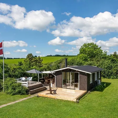 Stunning In With Kitchen Holiday home *